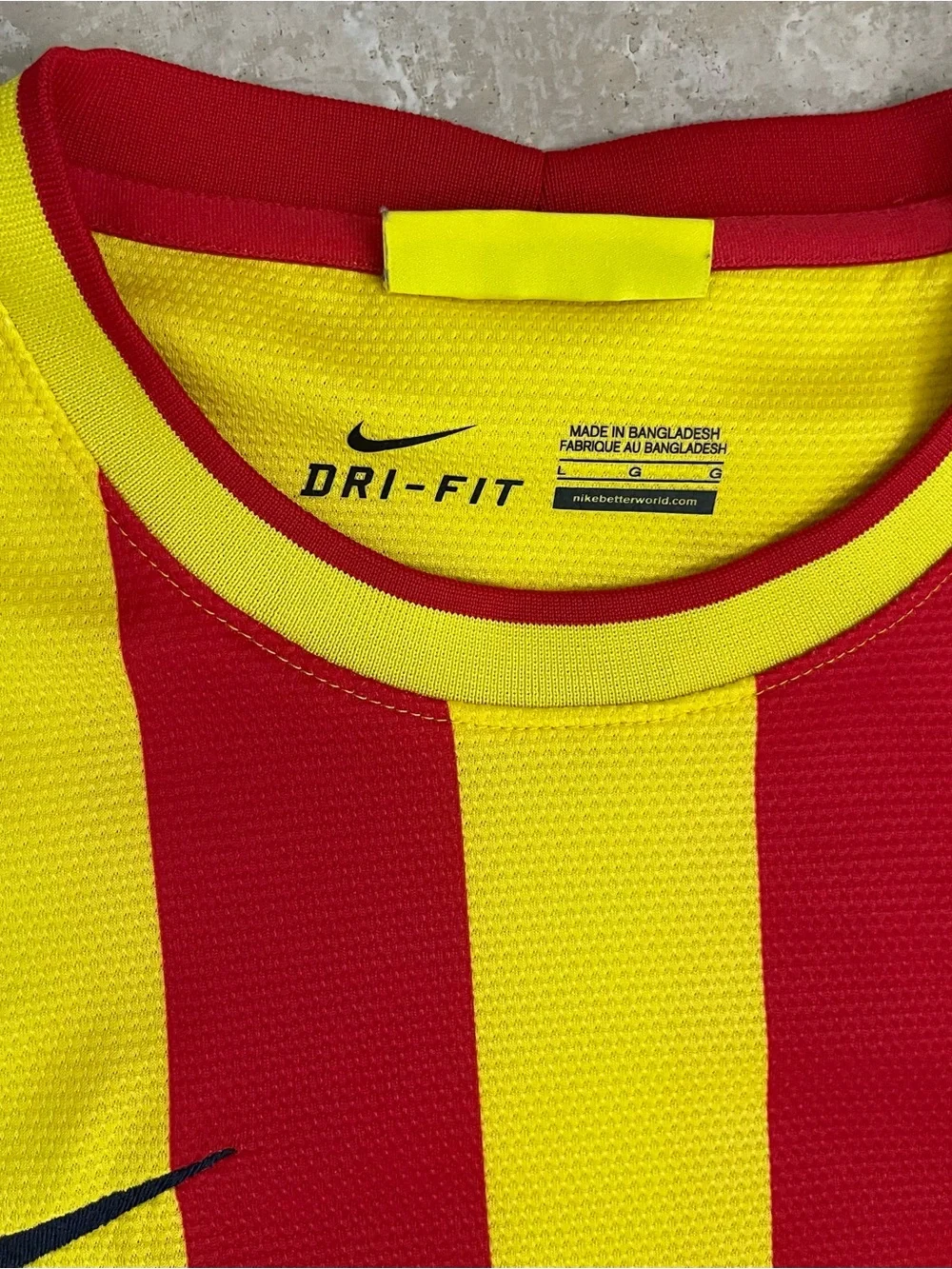 Nike Men’s Long-Sleeve FC Barcelona 2013/14 Neymar Jr #11 Away Shirt, Size L